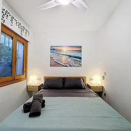 Urban Oasis Apartment *